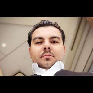 Meet your Posher, Rene